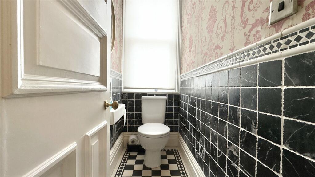 Additional property image - Bertram Drive, Hoylake, Wirral, Merseyside, CH47