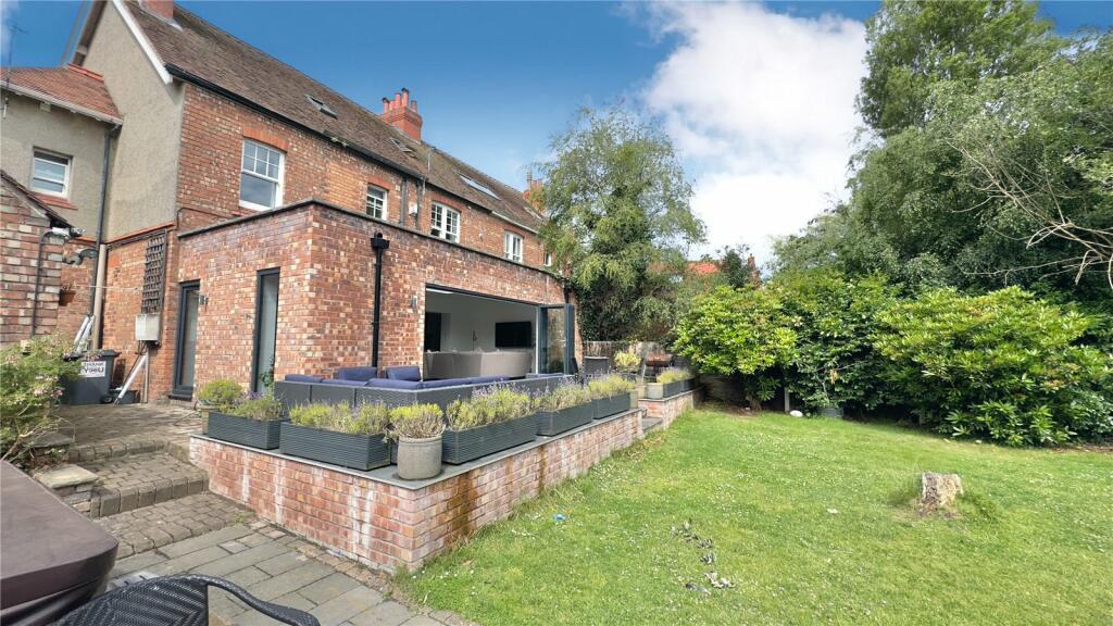 Additional property image - Bertram Drive, Hoylake, Wirral, Merseyside, CH47