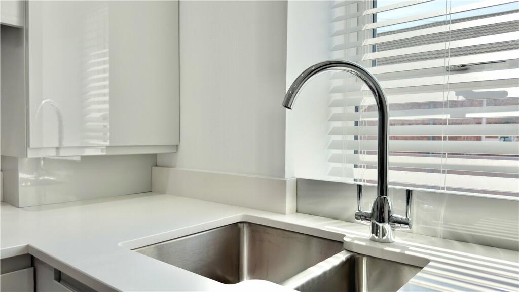 Additional property image - Wood Street, Hoylake, Wirral, Merseyside, CH47
