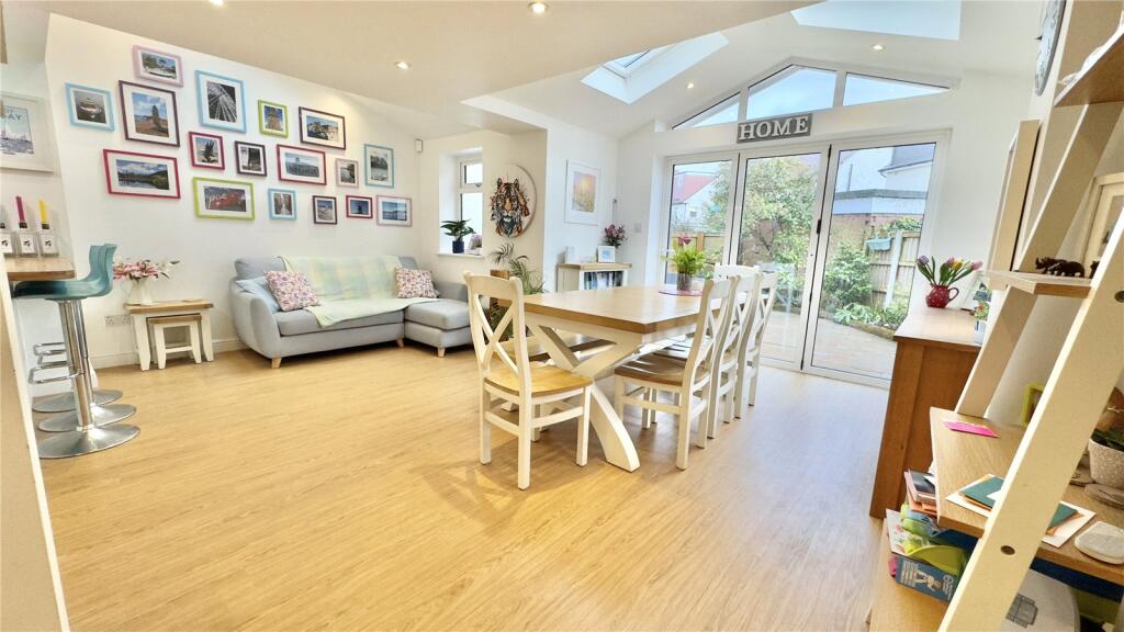 Additional property image - Frankby Road, Meols, Wirral, CH47