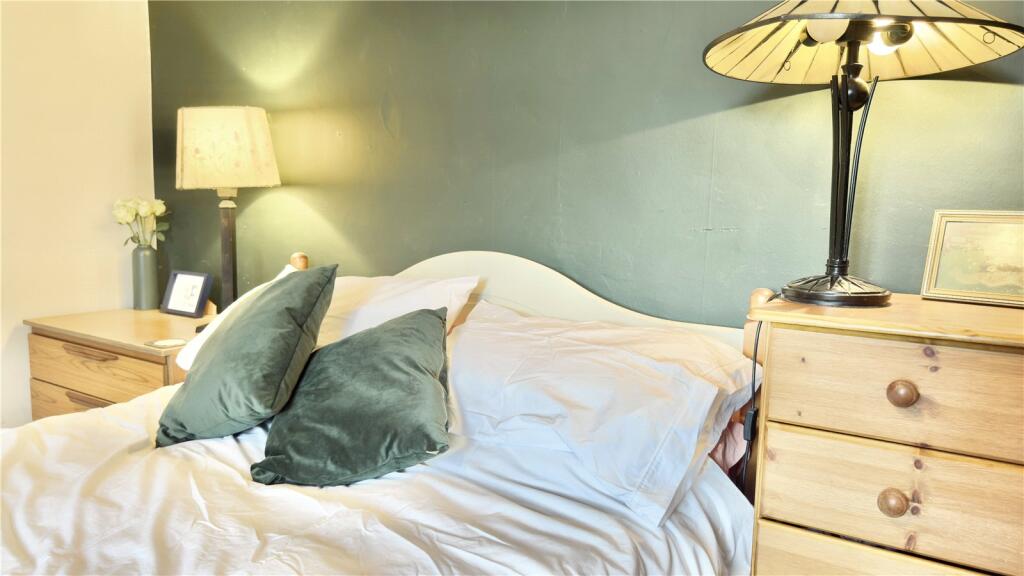 Additional property image - Grosvenor Avenue, West Kirby, Wirral, Merseyside, CH48