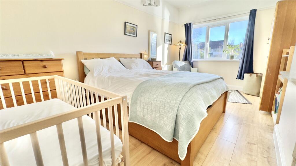 Additional property image - Grosvenor Avenue, West Kirby, Wirral, Merseyside, CH48