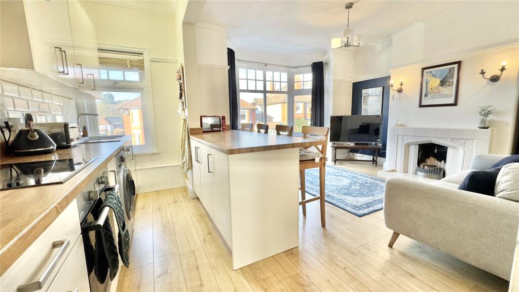 Additional property image - Grosvenor Avenue, West Kirby, Wirral, Merseyside, CH48