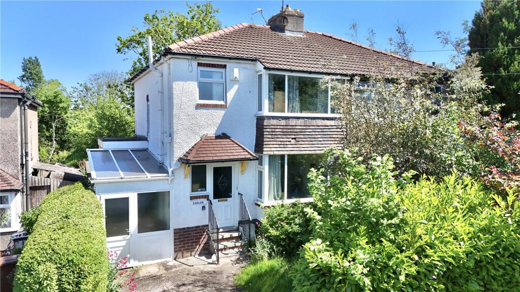 Main image of property: Hillside Road, West Kirby, Wirral, Merseyside, CH48