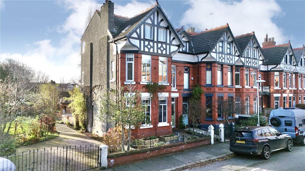 Main image of property: Dunraven Road, West Kirby, Wirral, Merseyside, CH48