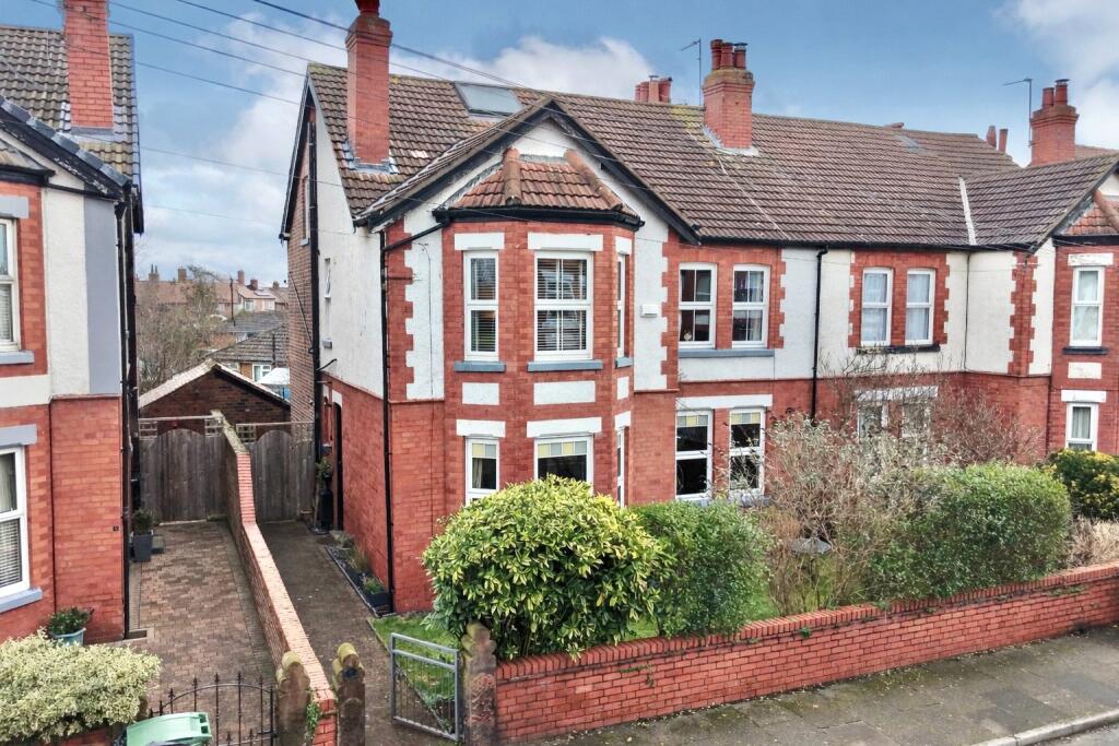 Main image of property: Kings Avenue, Meols, Merseyside, CH47