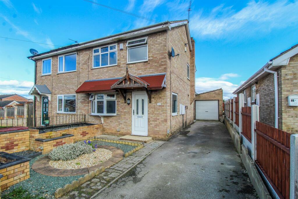 3 bedroom semidetached house for sale in Bodmin Drive, Normanton, WF6