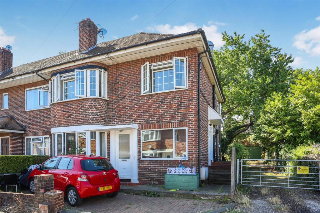 Main image of property: Falcourt Close, Sutton