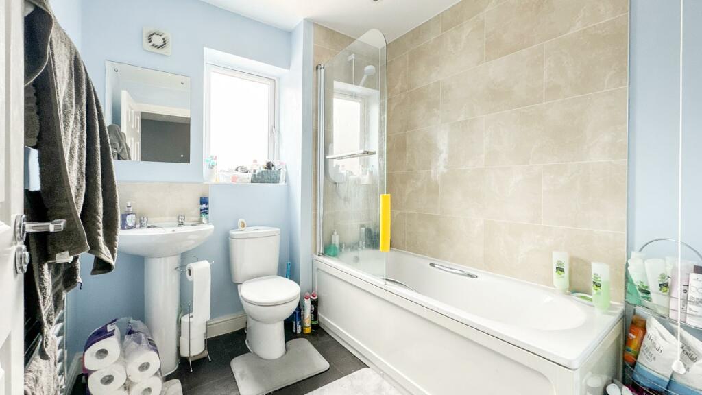 Additional property image - Paignton Square, Knowle, Bristol, BS4