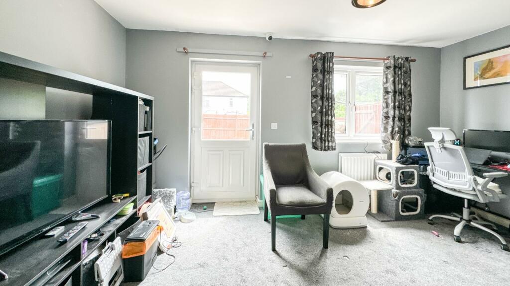 Additional property image - Paignton Square, Knowle, Bristol, BS4
