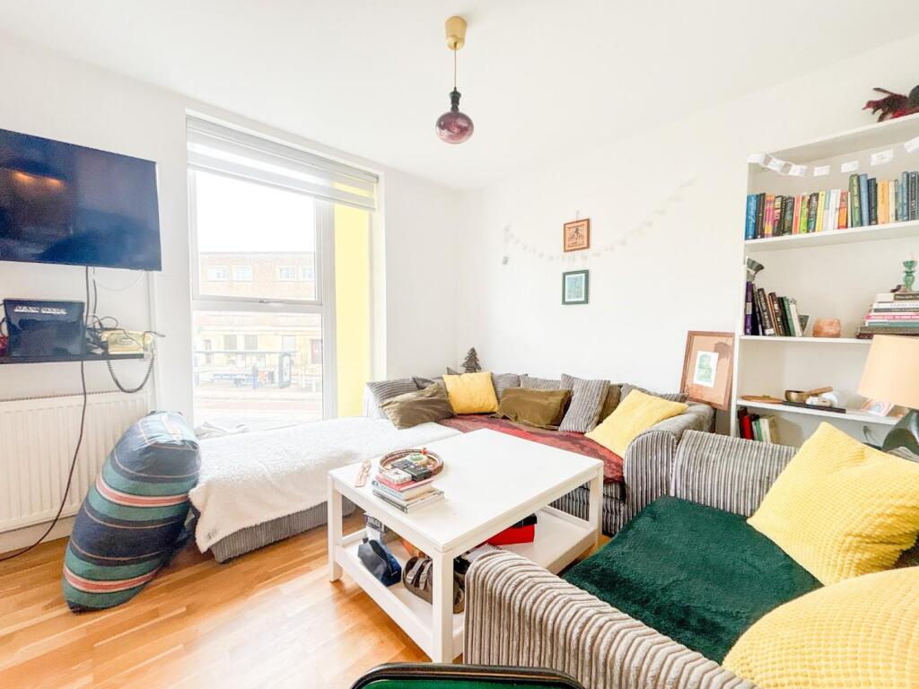 Additional property image - Redcatch Road, Bristol