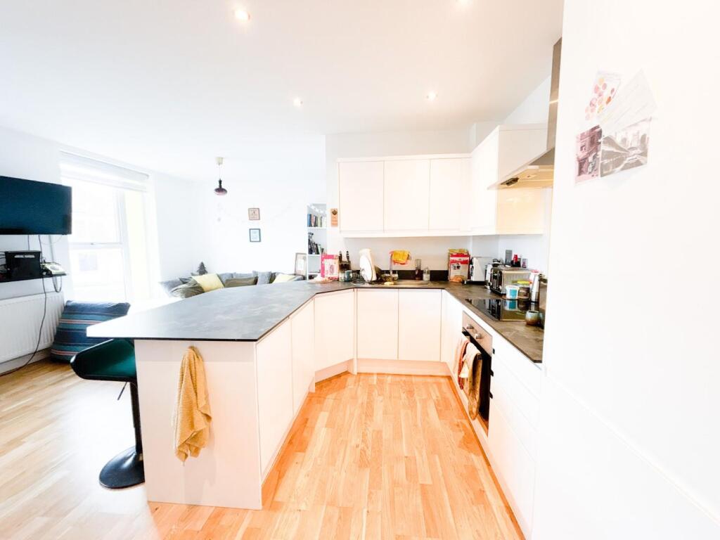 Additional property image - Redcatch Road, Bristol