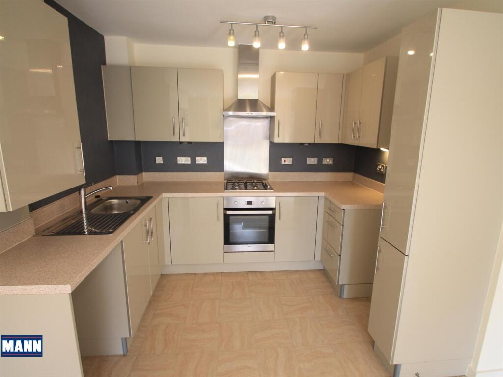 Main image of property: Hardy Avenue, Dartford, DA1