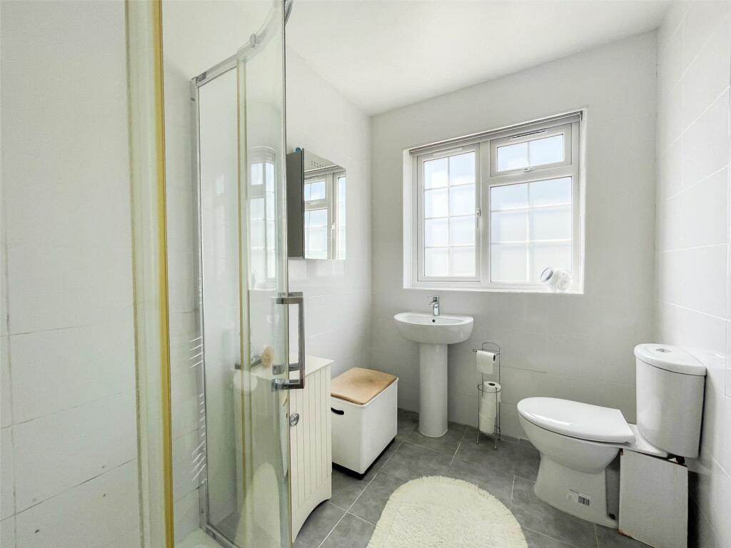 Additional property image - Kensington Drive, Bournemouth, BH2