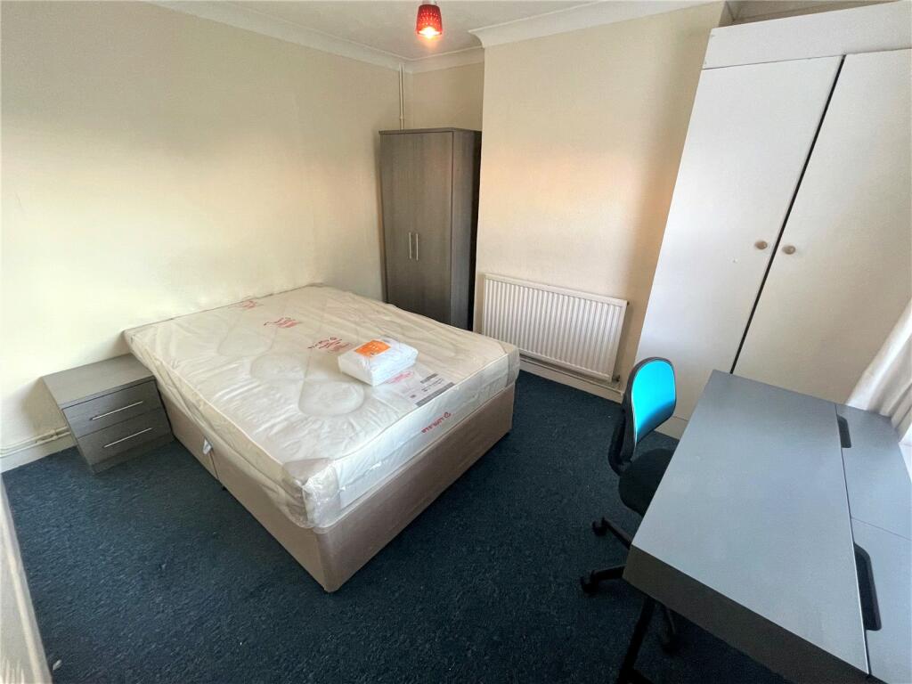 Additional property image - Kinson Road, Bournemouth, BH10