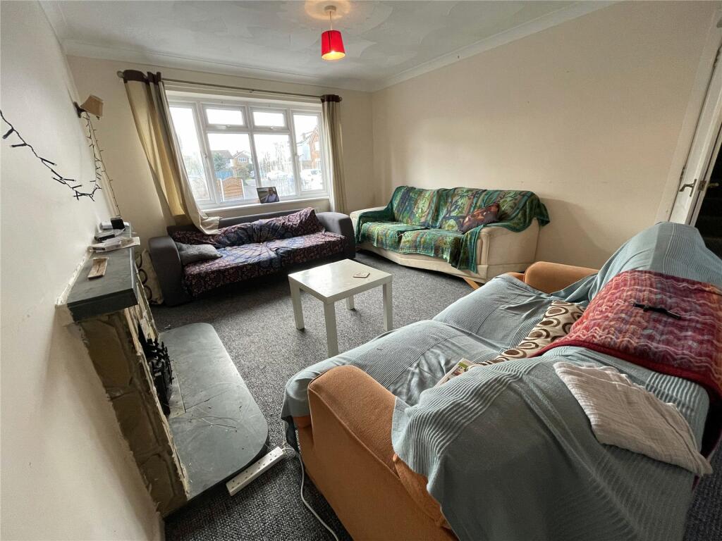 Additional property image - Cull Close, Poole, BH12