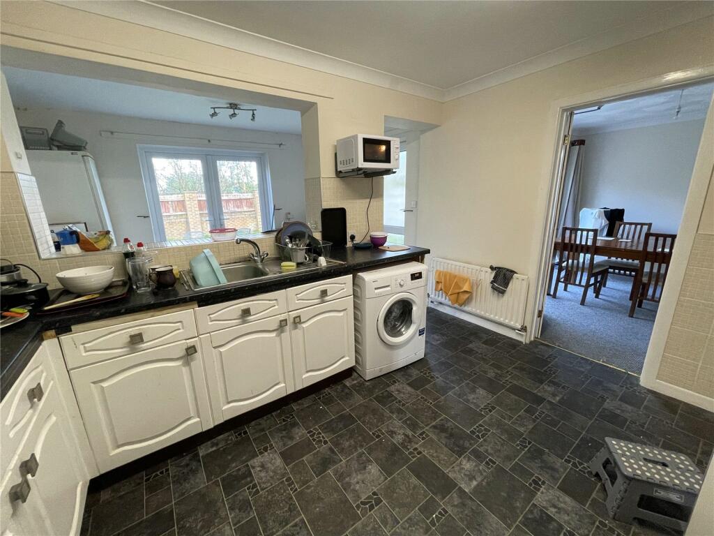 Additional property image - Cull Close, Poole, BH12