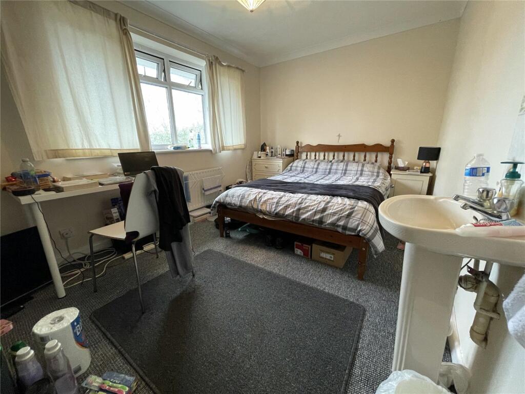 Additional property image - Cull Close, Poole, BH12