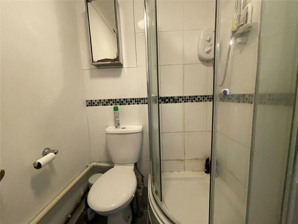 Additional property image - Cull Close, Poole, BH12