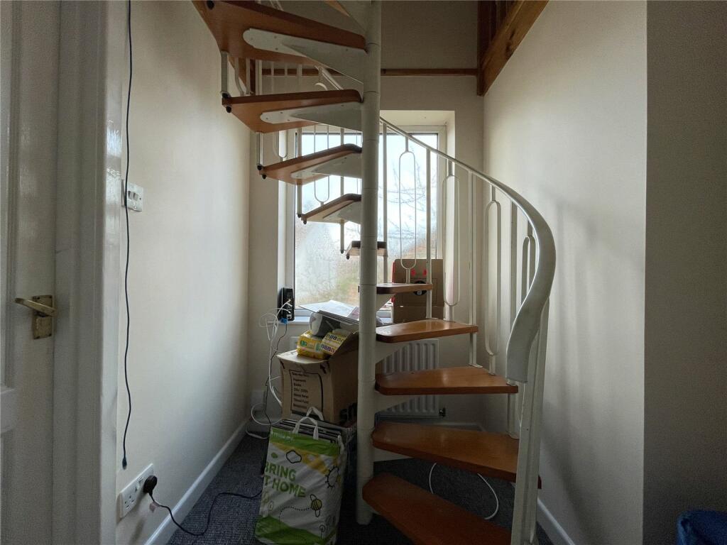 Additional property image - Cull Close, Poole, BH12