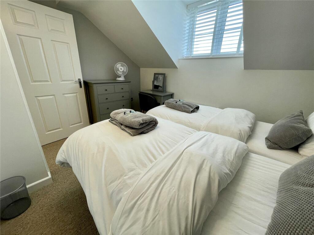 Additional property image - Norwich Avenue, Bournemouth, Dorset, BH2
