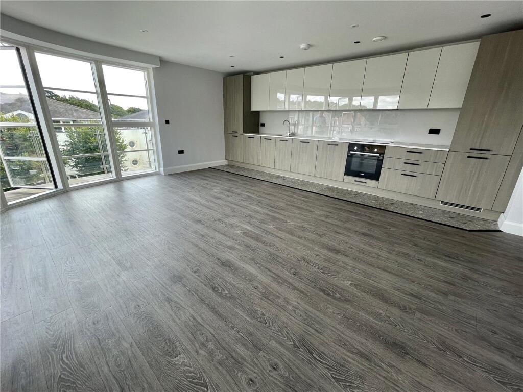 Additional property image - Alum Grange, 1 Burnaby Road, Bournemouth, Dorset, BH4