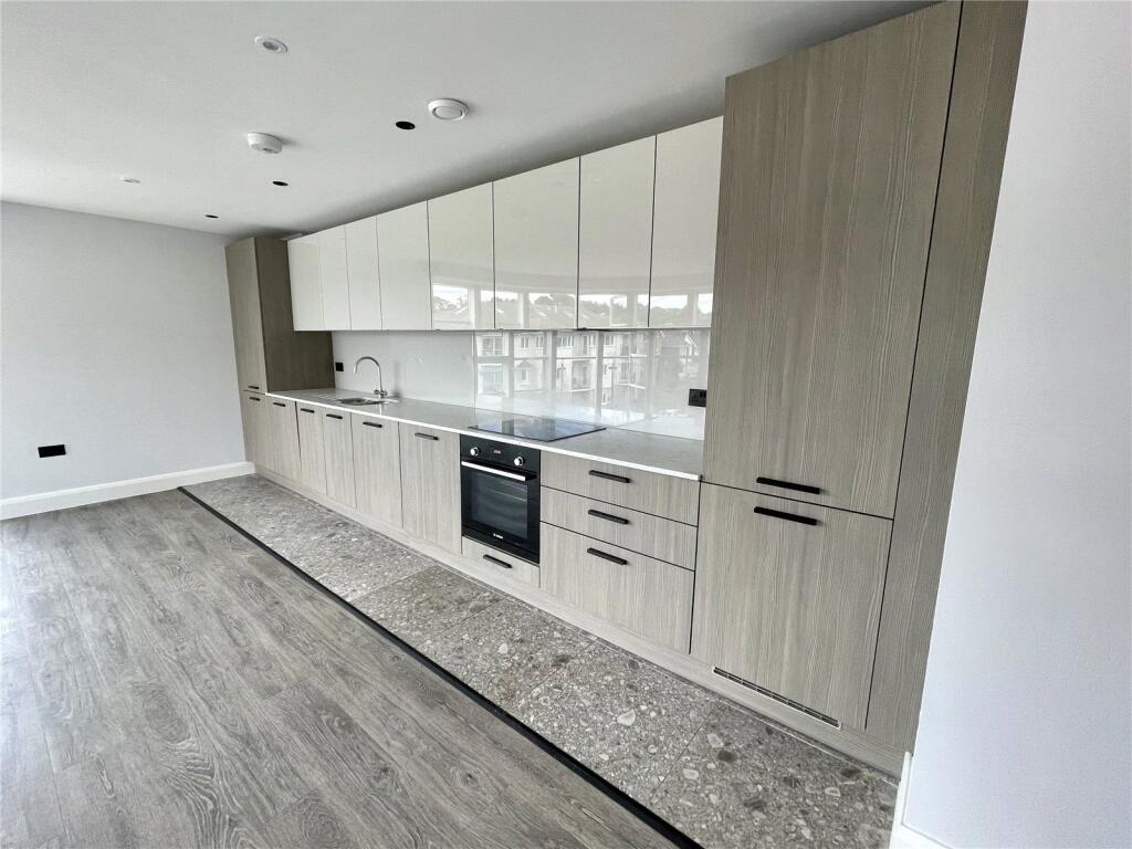 Additional property image - Alum Grange, 1 Burnaby Road, Bournemouth, Dorset, BH4