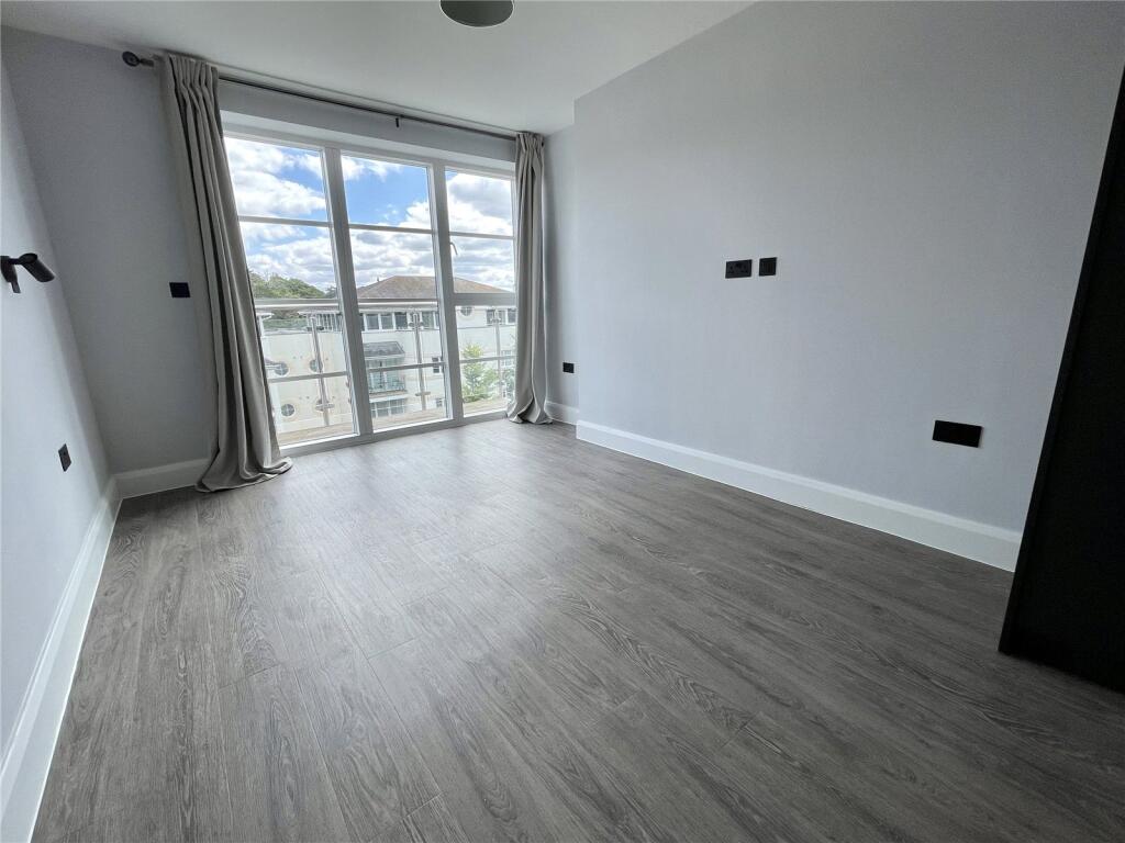 Additional property image - Alum Grange, 1 Burnaby Road, Bournemouth, Dorset, BH4