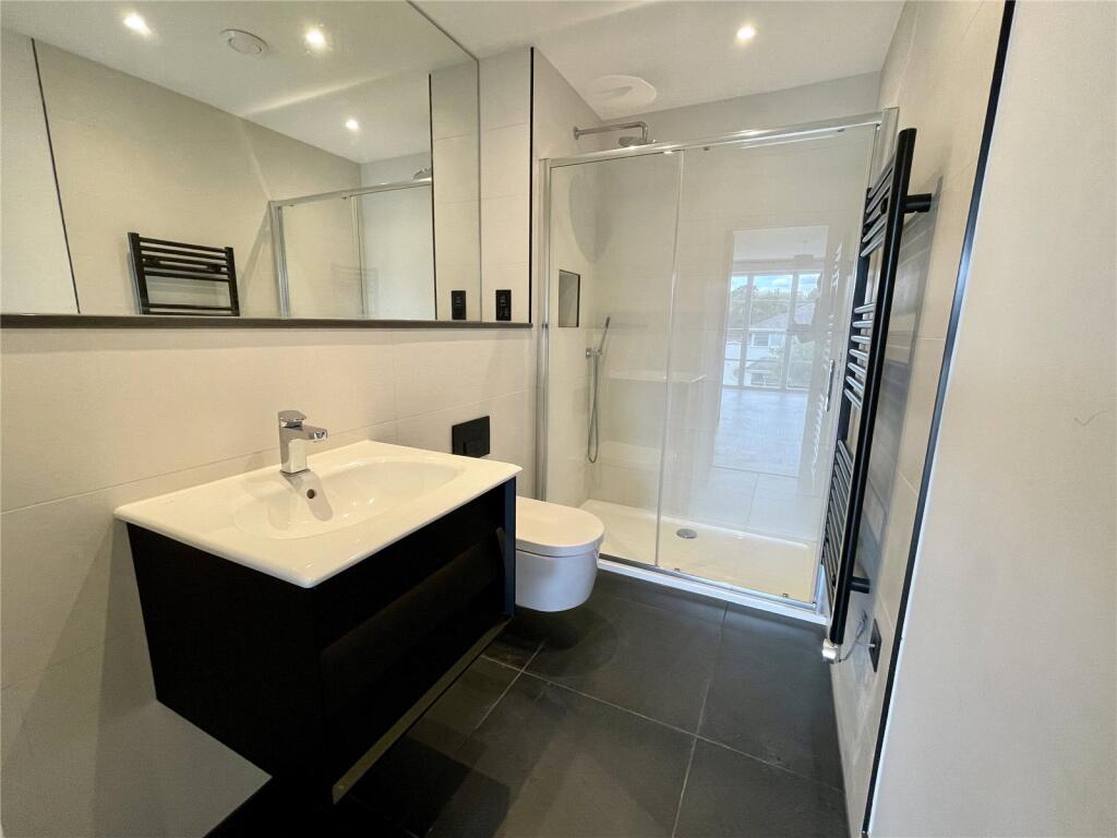 Additional property image - Alum Grange, 1 Burnaby Road, Bournemouth, Dorset, BH4