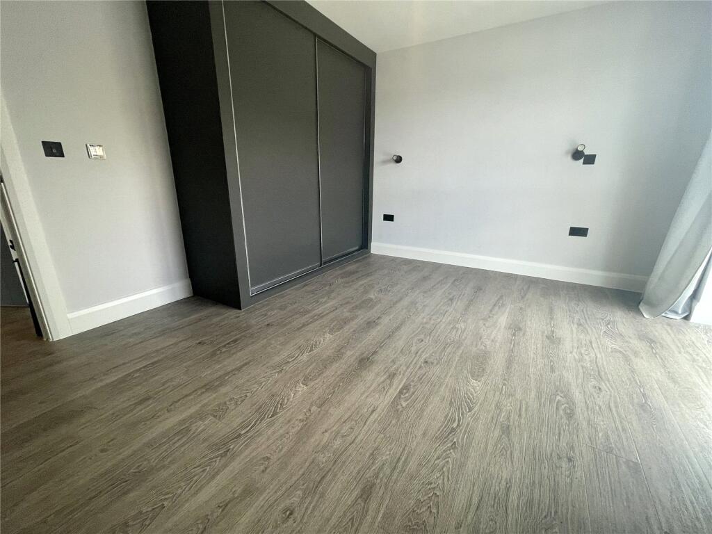 Additional property image - Alum Grange, 1 Burnaby Road, Bournemouth, Dorset, BH4