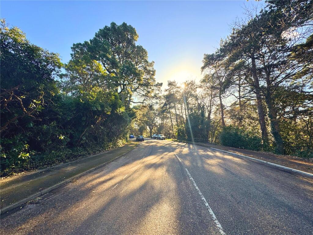 Additional property image - West Overcliff Drive, Bournemouth, Dorset, BH4
