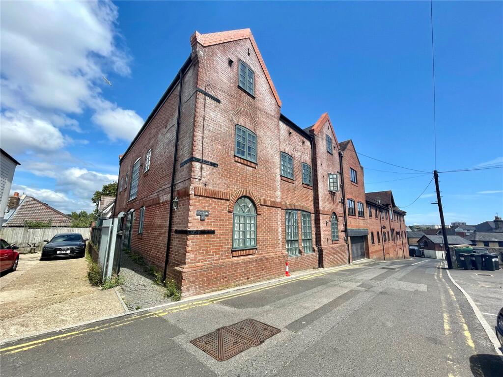 Main image of property: Upper Norwich Road, Bournemouth, Dorset, BH2