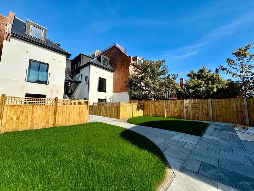 Main image of property: Holdenhurst Road, Bournemouth, Dorset, BH8