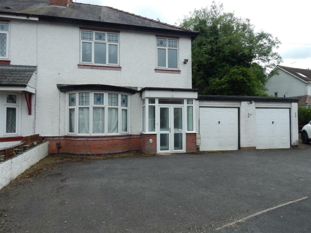 3 bedroom semidetached house for rent in Bromsgrove Road, Redditch, B97