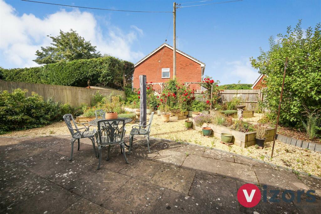 Additional property image - Icknield Street, Church Hill North, Redditch