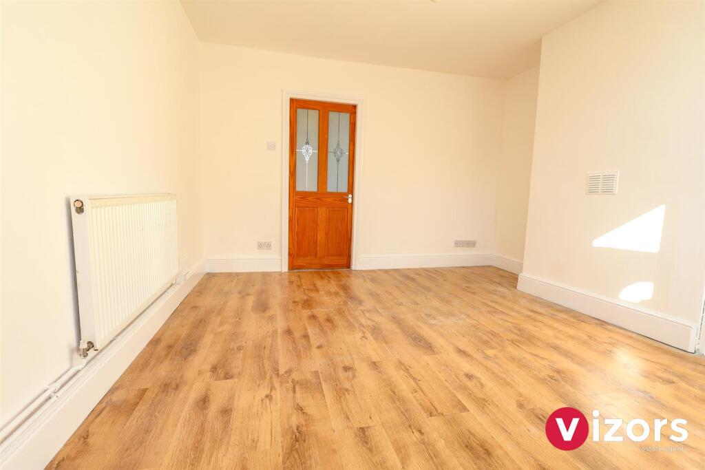 Additional property image - Heathfield Road, Webheath, Redditch