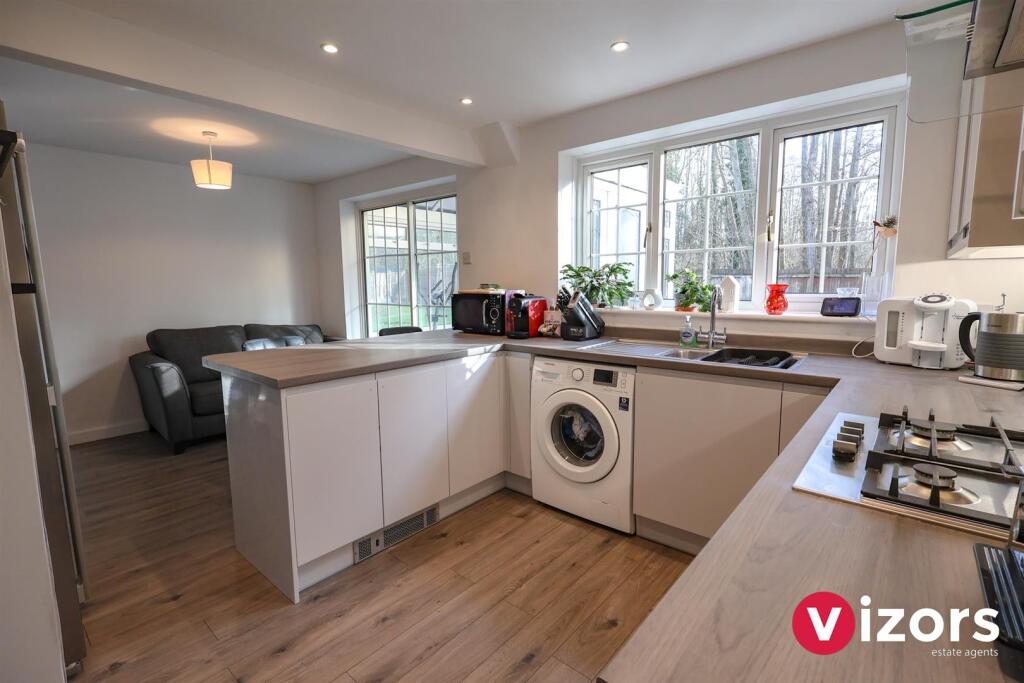 Additional property image - Hillmorton Close, Church Hill North, Redditch