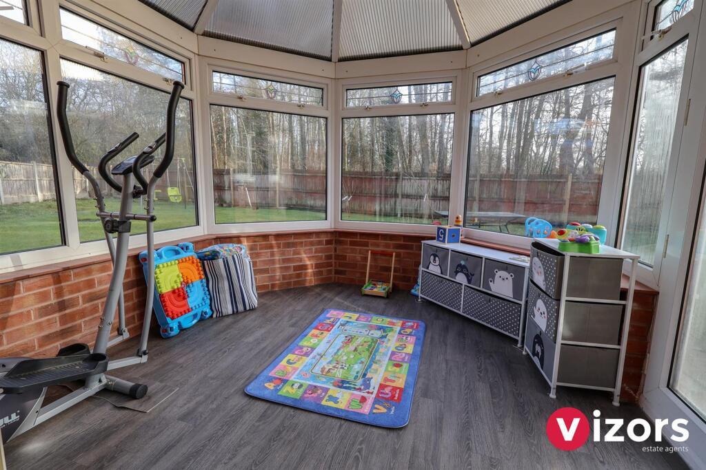 Additional property image - Hillmorton Close, Church Hill North, Redditch