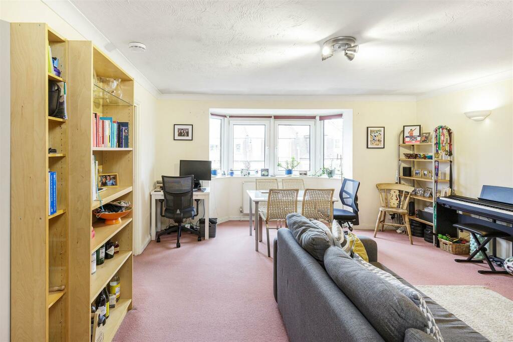 Main image of property: Nightingale Court, Finsbury Park