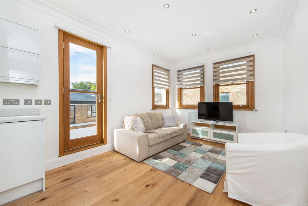 Main image of property: Stroud Green Road, Finsbury Park