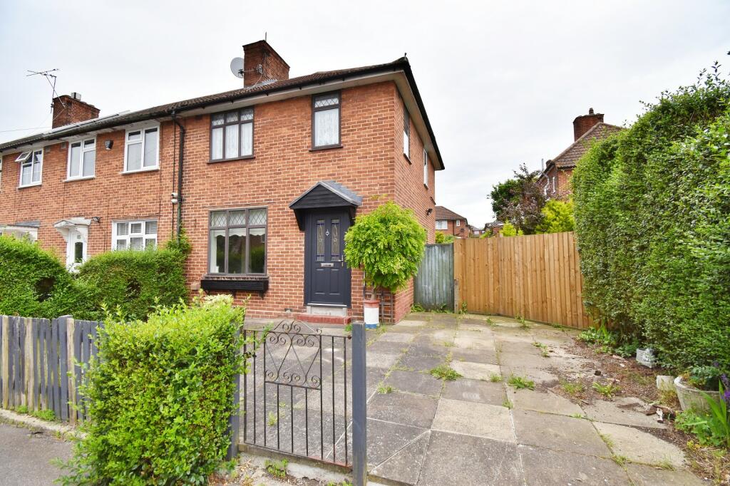 Main image of property: Bluehouse Road, Chingford, London. E4 6HS