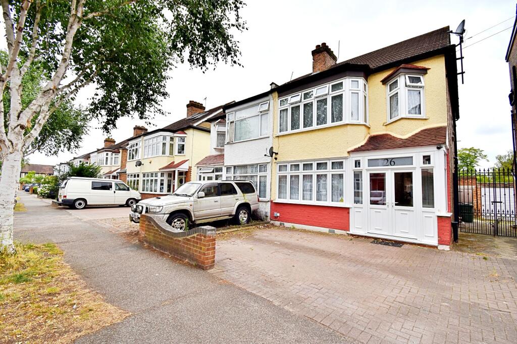 Main image of property: Bourne Gardens, Chingford , London. E4 9DX
