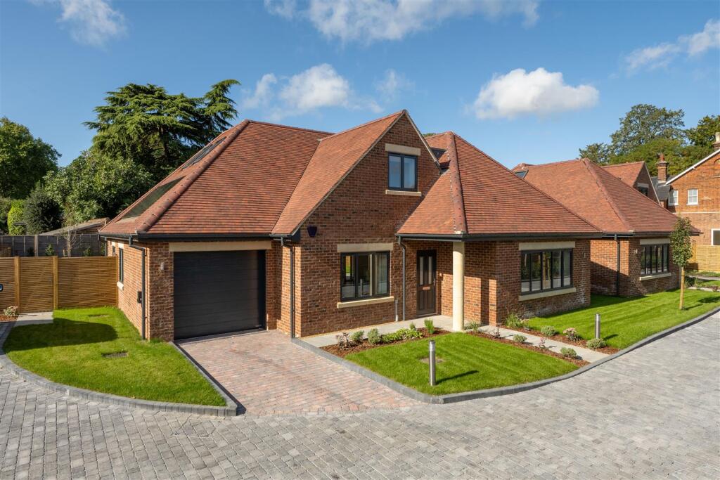 Main image of property: Gosmore Ley, Gosmore
