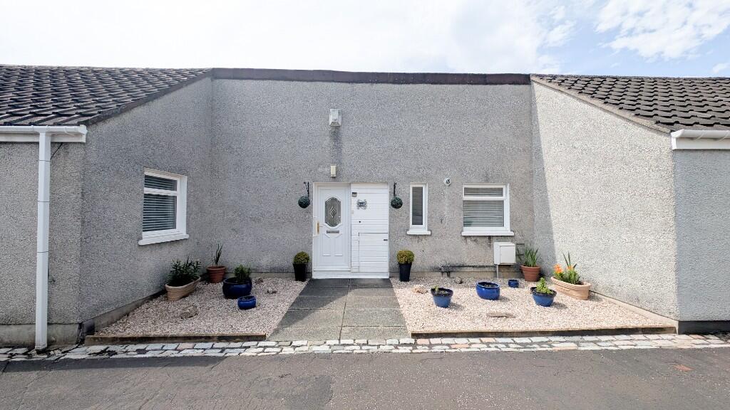 Main image of property: 18 Westray Road, Ravenswood, Cumbernauld, G67