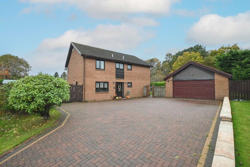 Main image of property: 25 Earls Hill, G68