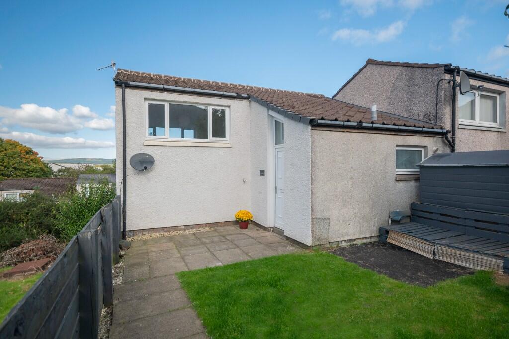 Main image of property: 139 Birch Road, Cumbernauld, G67
