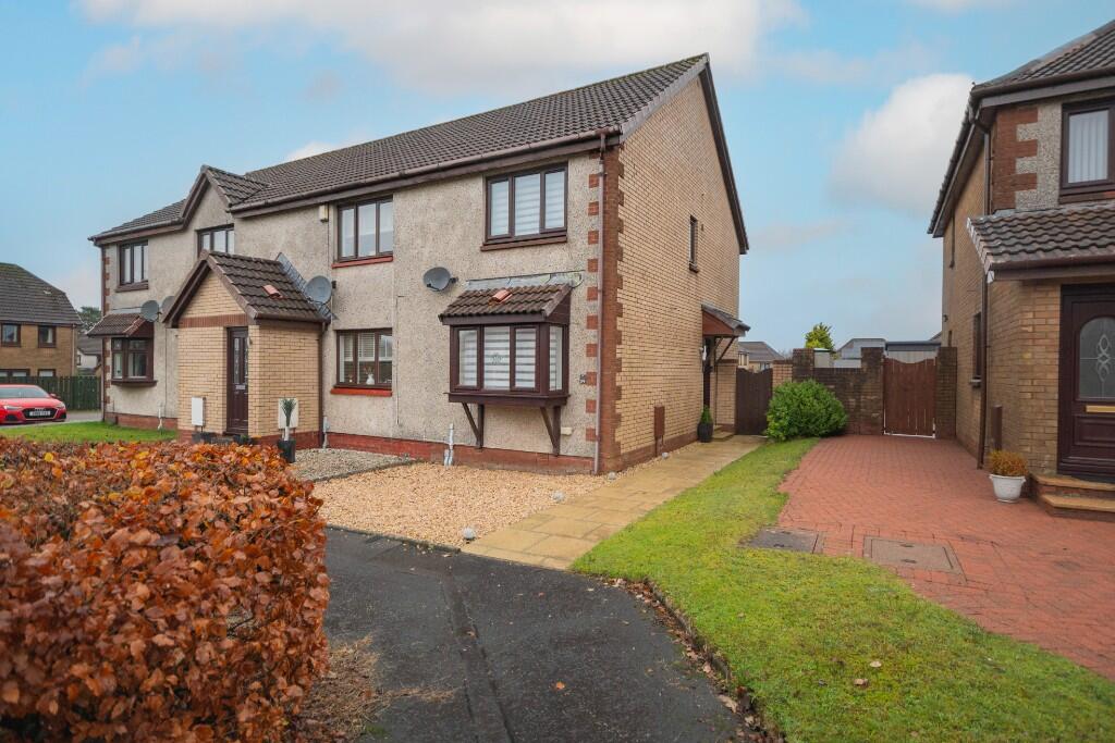 Main image of property: 29 Glen Clova Drive, Cumbernauld, Glasgow, G68