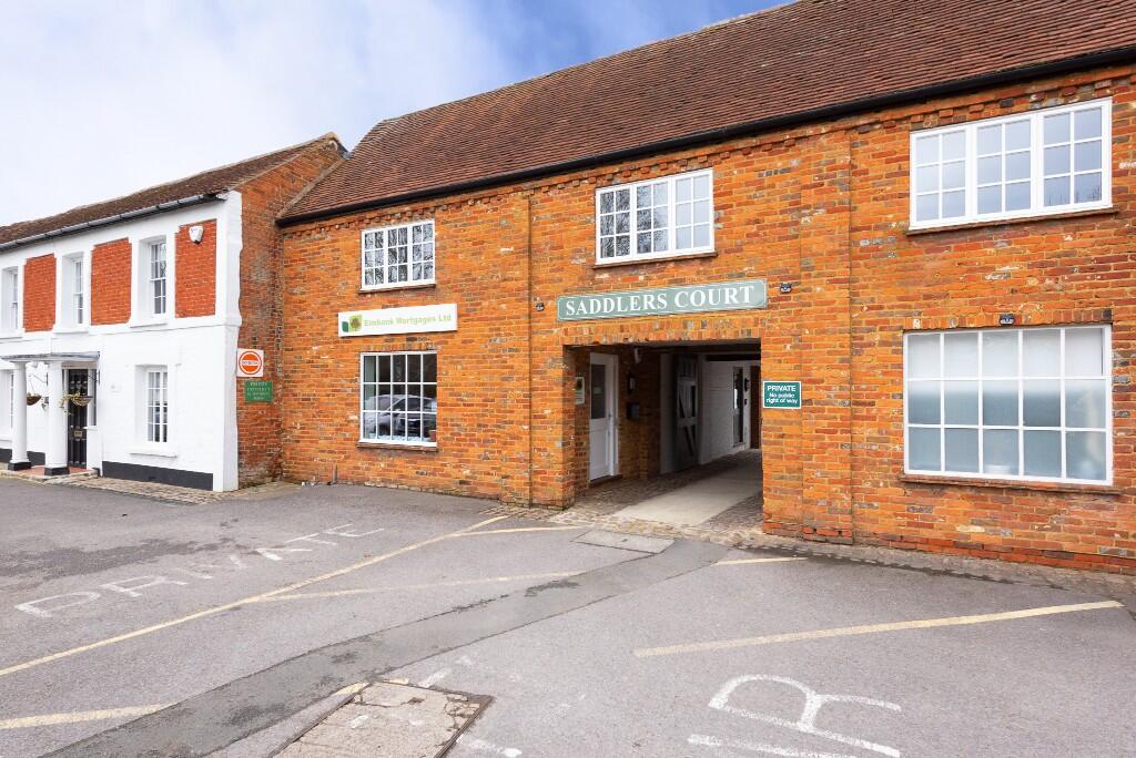 Main image of property: Reading Road, Yateley, Hampshire, GU46