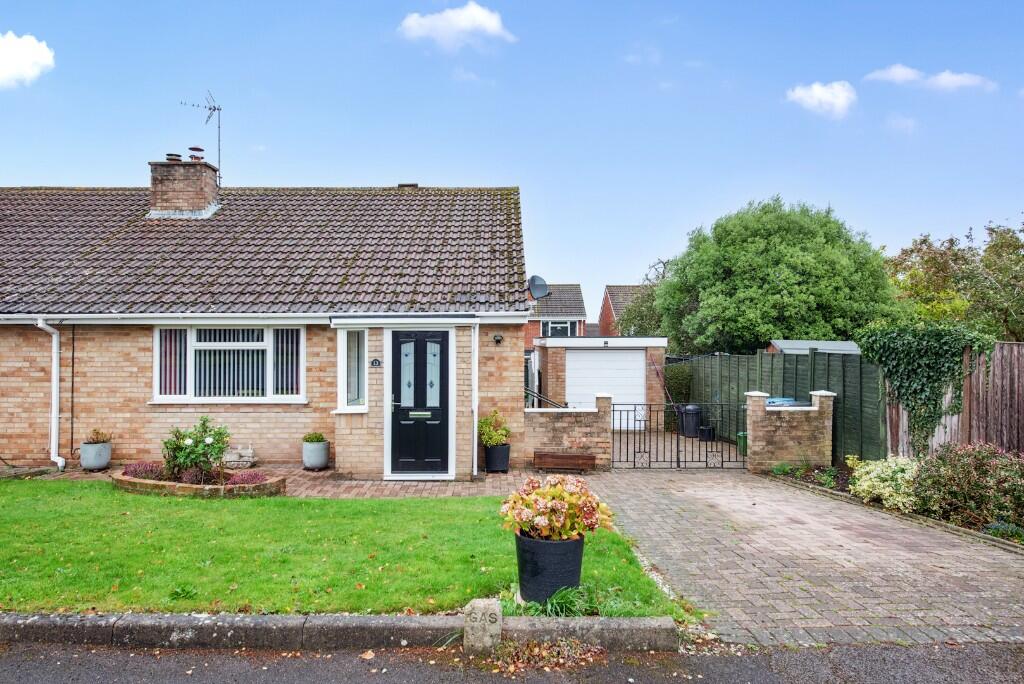 Main image of property: Swallow Close, Yateley, Hampshire, GU46