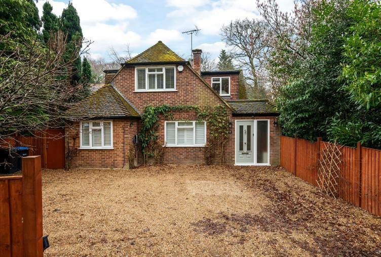 4 bedroom detached house for sale in Chobham Road, Ottershaw, Chertsey